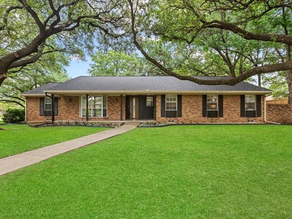 6554 Ridgeview Circle , Dallas, TX 75240