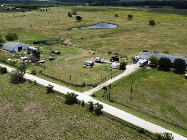 1044 HCR 3241, Hubbard, TX 76648