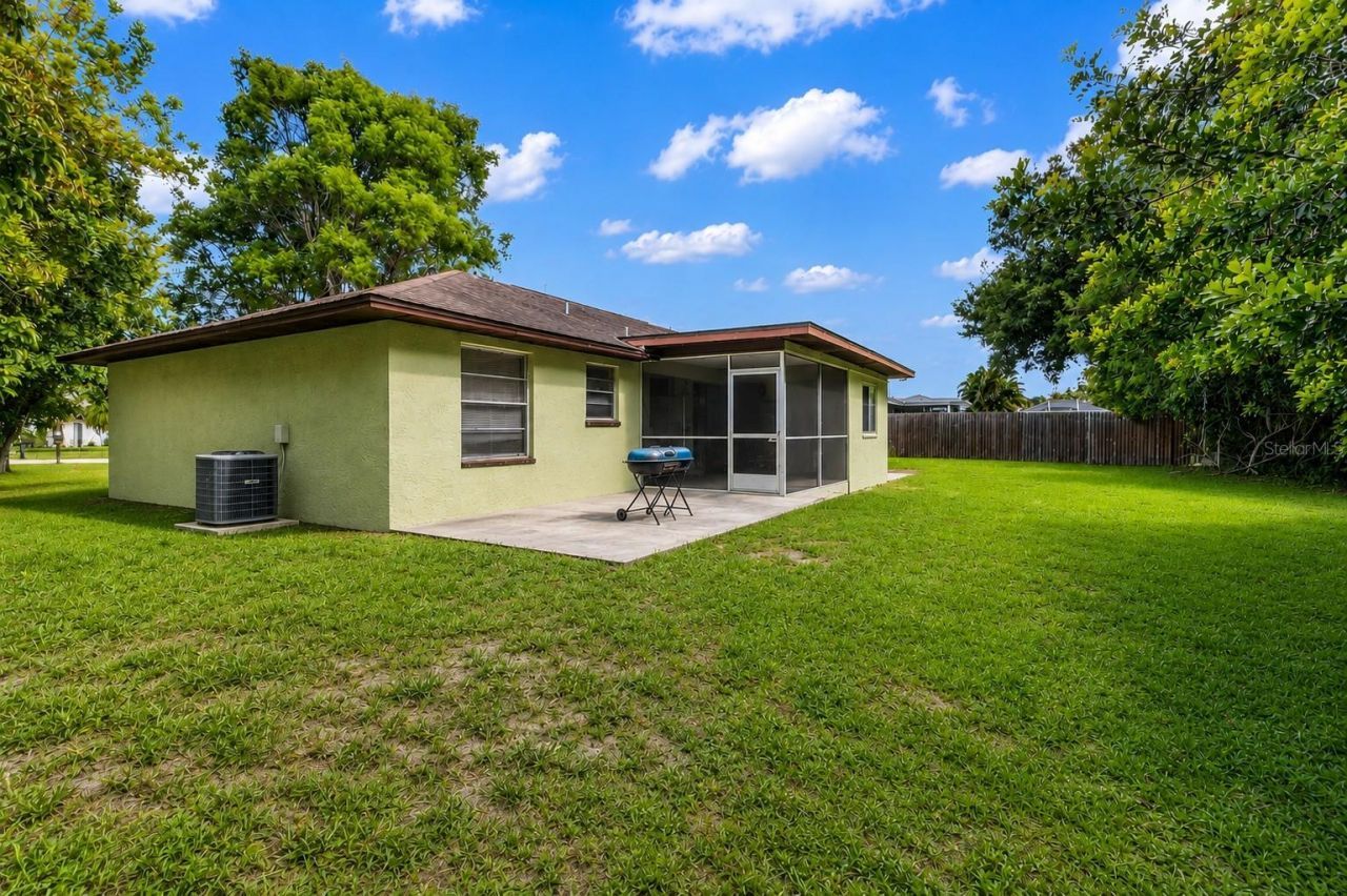18617/18619 Bartow Boulevard, Fort Myers, FL 33967 Photo