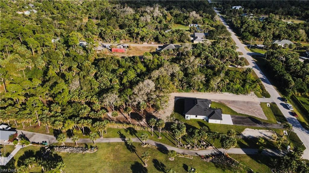 2565 28th Ave Se, Naples, FL 34117 Photo
