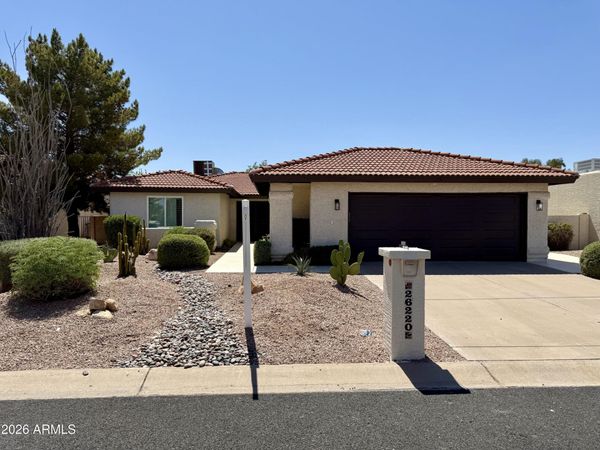 26220 S GLENBURN Drive, Sun Lakes, AZ 85248