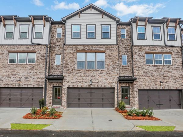 324 Sunset Hollow Street, Sugar Hill, GA 30518