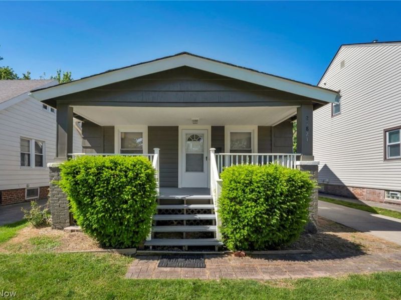 21821 Wilmore Avenue , Euclid, OH 44123 Photo 1
