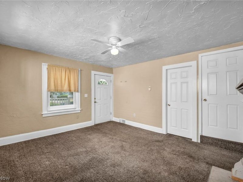 21821 Wilmore Avenue , Euclid, OH 44123 Photo 10