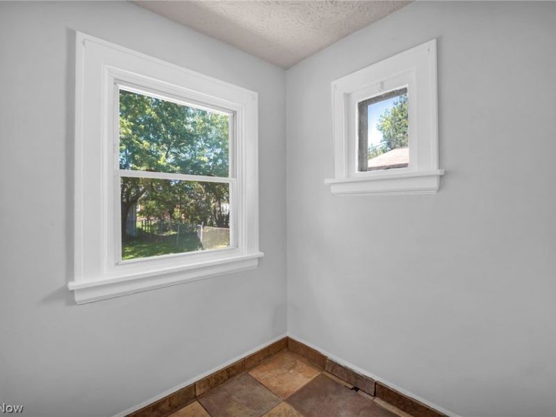 21821 Wilmore Avenue , Euclid, OH 44123 Photo 19