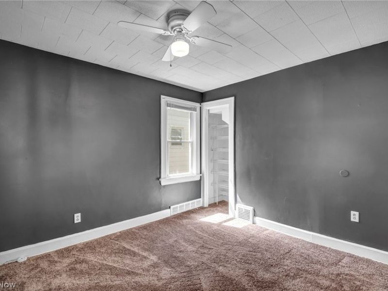 21821 Wilmore Avenue , Euclid, OH 44123 Photo 23