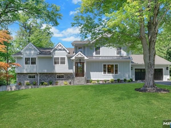 51 Brookside Terrace, NORTH CALDWELL, NJ 07006