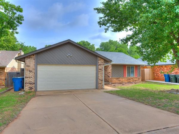 2021 Foxfire Road, Edmond, OK 73003