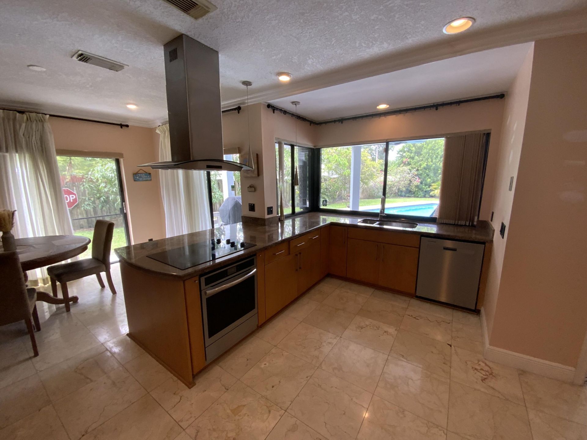 621 SW 101st Avenue, Plantation, FL 33324 Photo