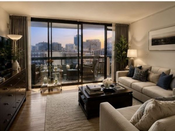 566 Commonwealth, Unit 804, Boston, MA 02215