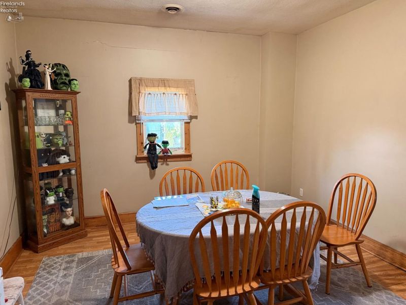 807 E State Street, Fremont, OH 43420 Photo 13