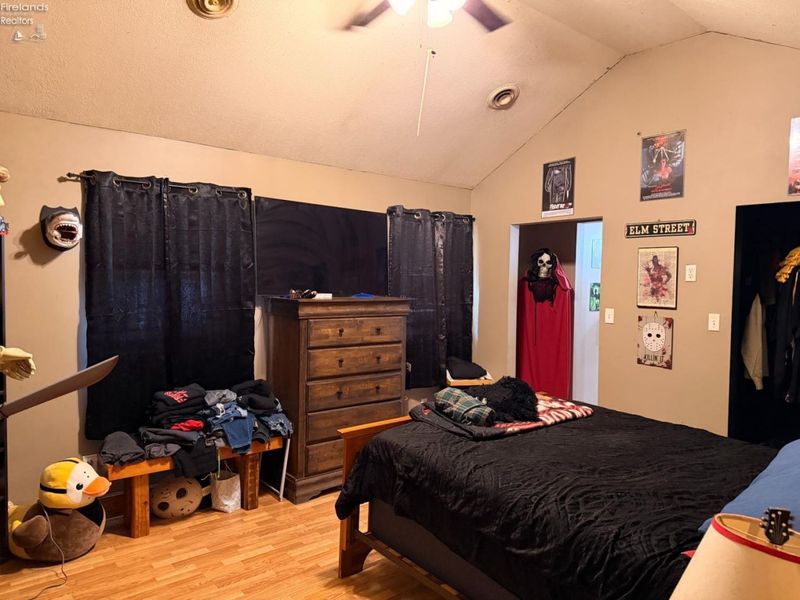 807 E State Street, Fremont, OH 43420 Photo 16