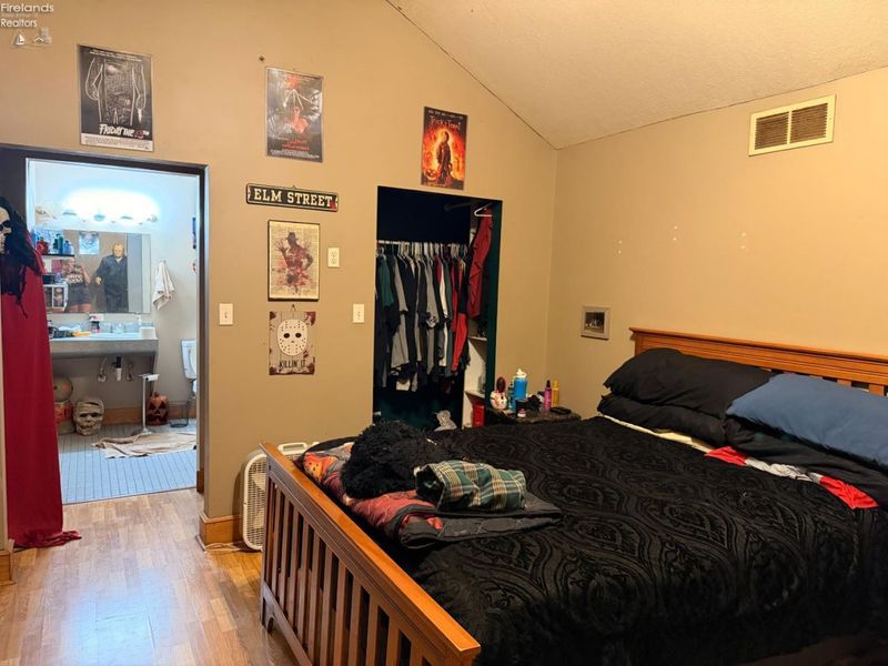 807 E State Street, Fremont, OH 43420 Photo 17