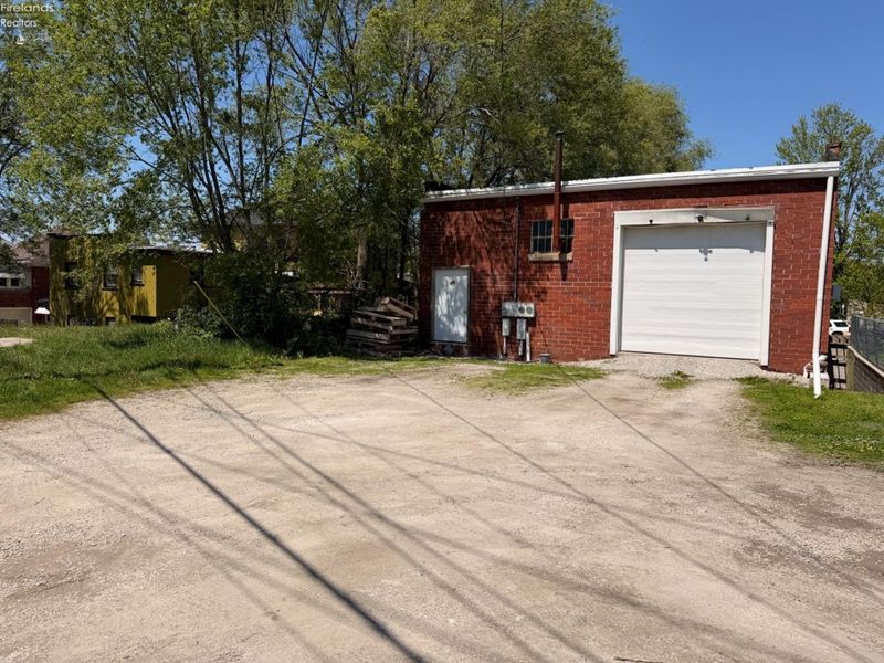 807 E State Street, Fremont, OH 43420 Photo 45