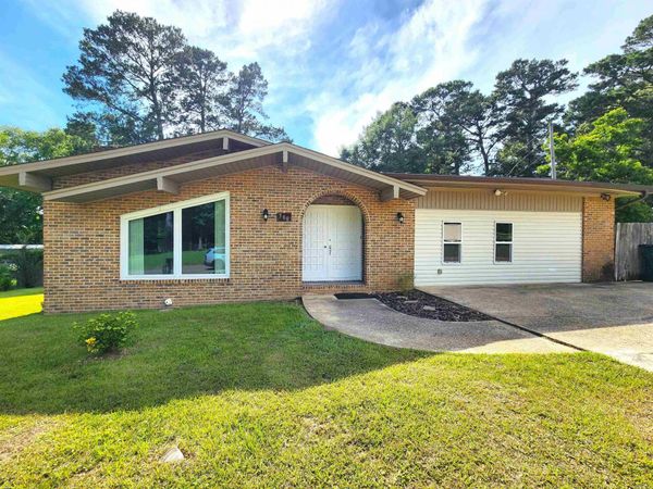 500 Carol Avenue, El Dorado, AR 71730