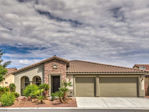 5850 Alfano Avenue , Pahrump, NV 89061