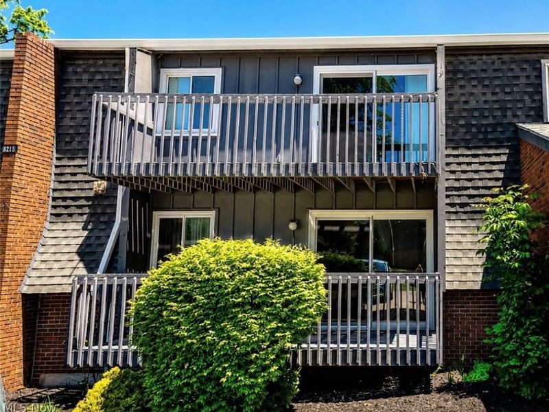 6215 Hidden Creek Drive, Unit 316, Lorain, OH 44053 Photo 24
