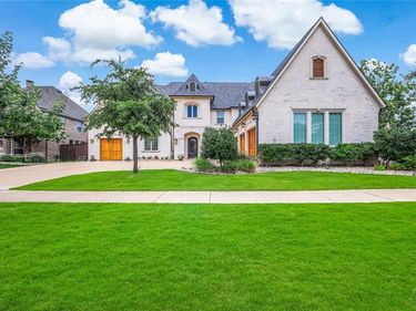 3878 Benchmark Lane, Frisco, TX 75034