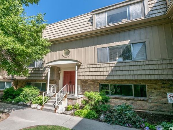 2220 E MURRAY HOLLADAY RD, Unit 182, Holladay, UT 84117
