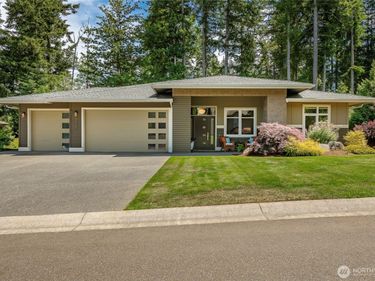 5427 Wood Duck Loop, Blaine, WA 98230