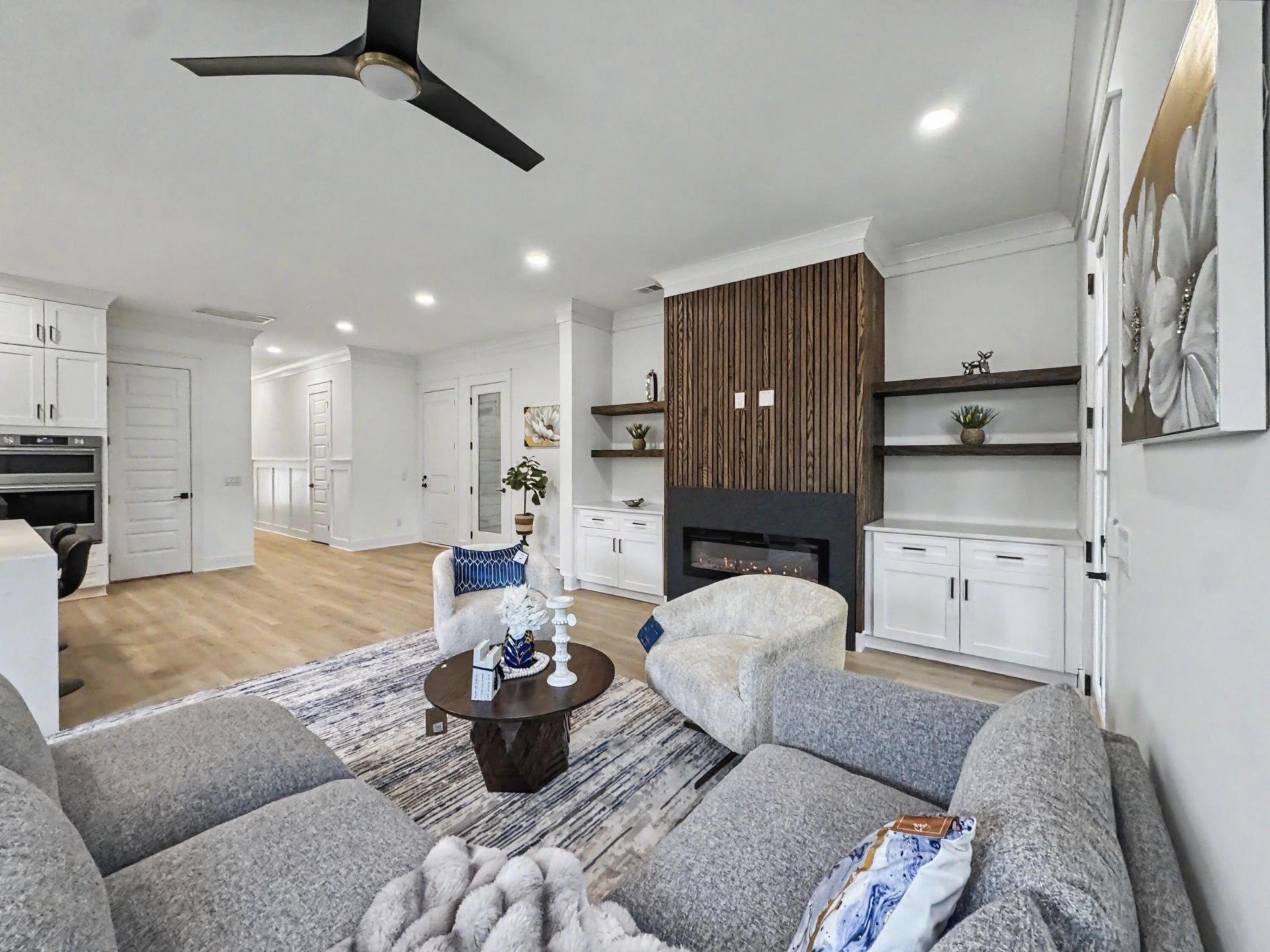 196 Challedon Drive Photo 11