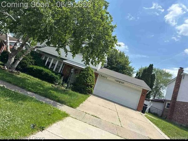 15401 Vivian Street , Taylor, MI 48180