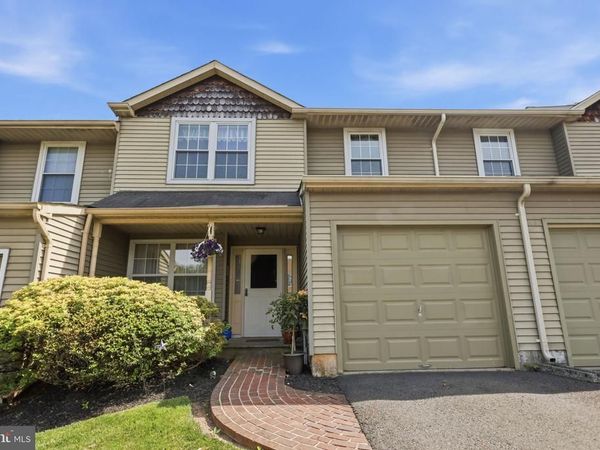 30 S TIMBER ROAD , HOLLAND, PA 18966