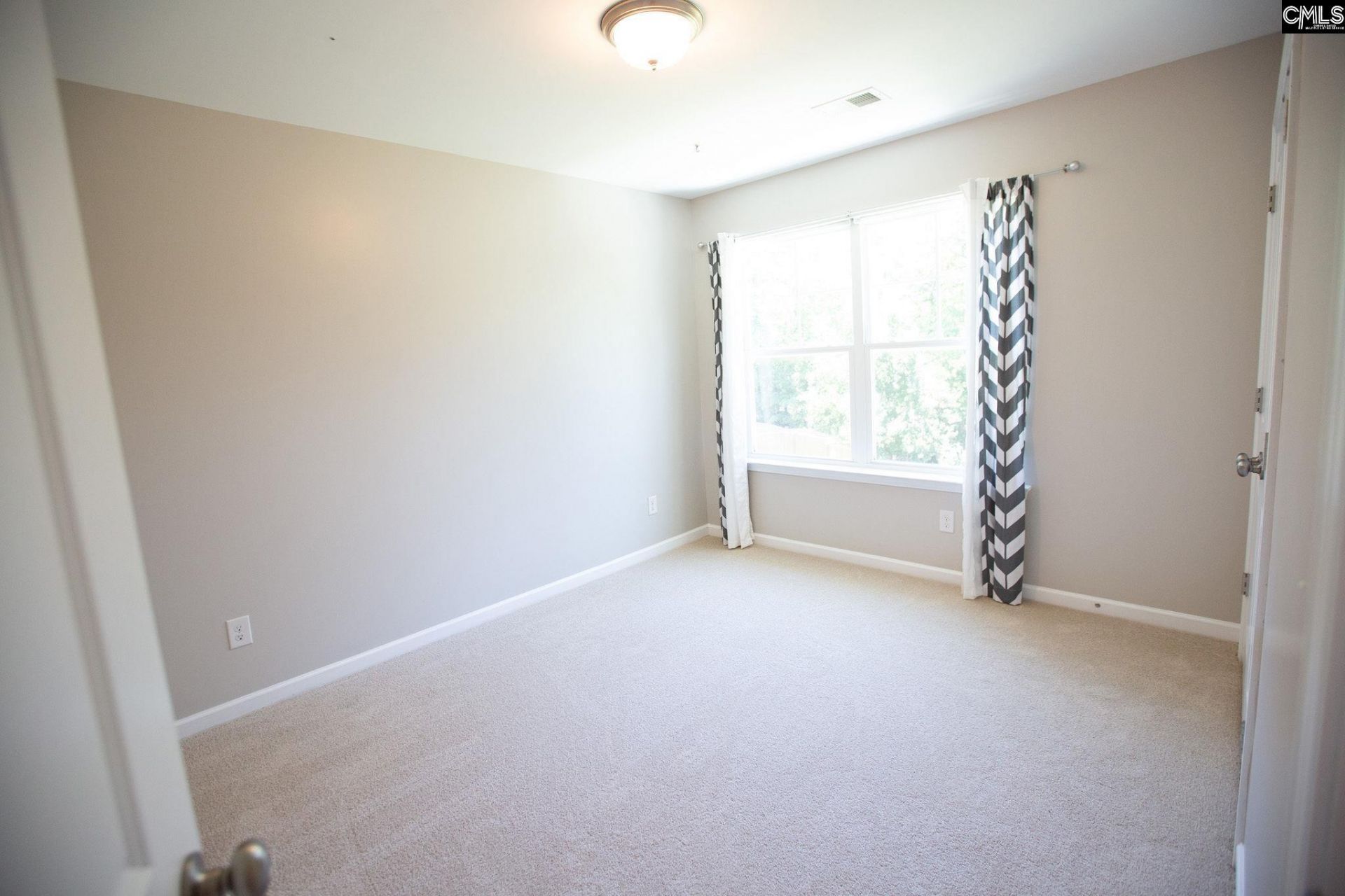 457 Drooping Leaf Road  Photo 68