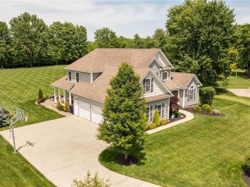 4875 Deerfield Court, Mantua, OH 44255 Photo 6