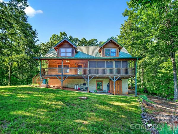 545 Mountain Crest Drive S, Marion, NC 28752