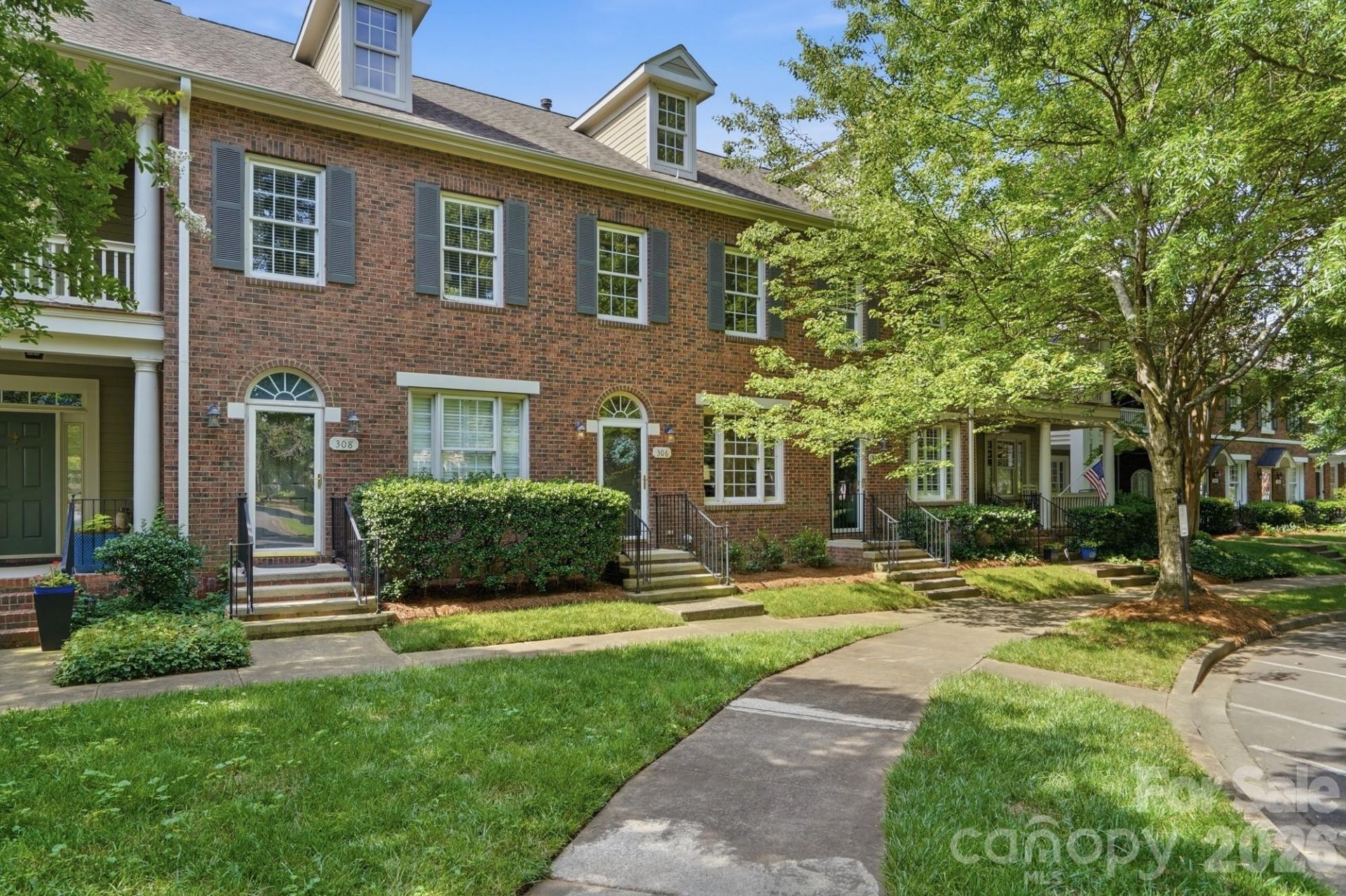 306 Elis Way, Fort Mill, SC 29708 Main Photo