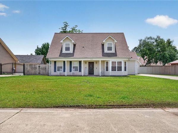 202 OAKMONT Drive, Slidell, LA 70460
