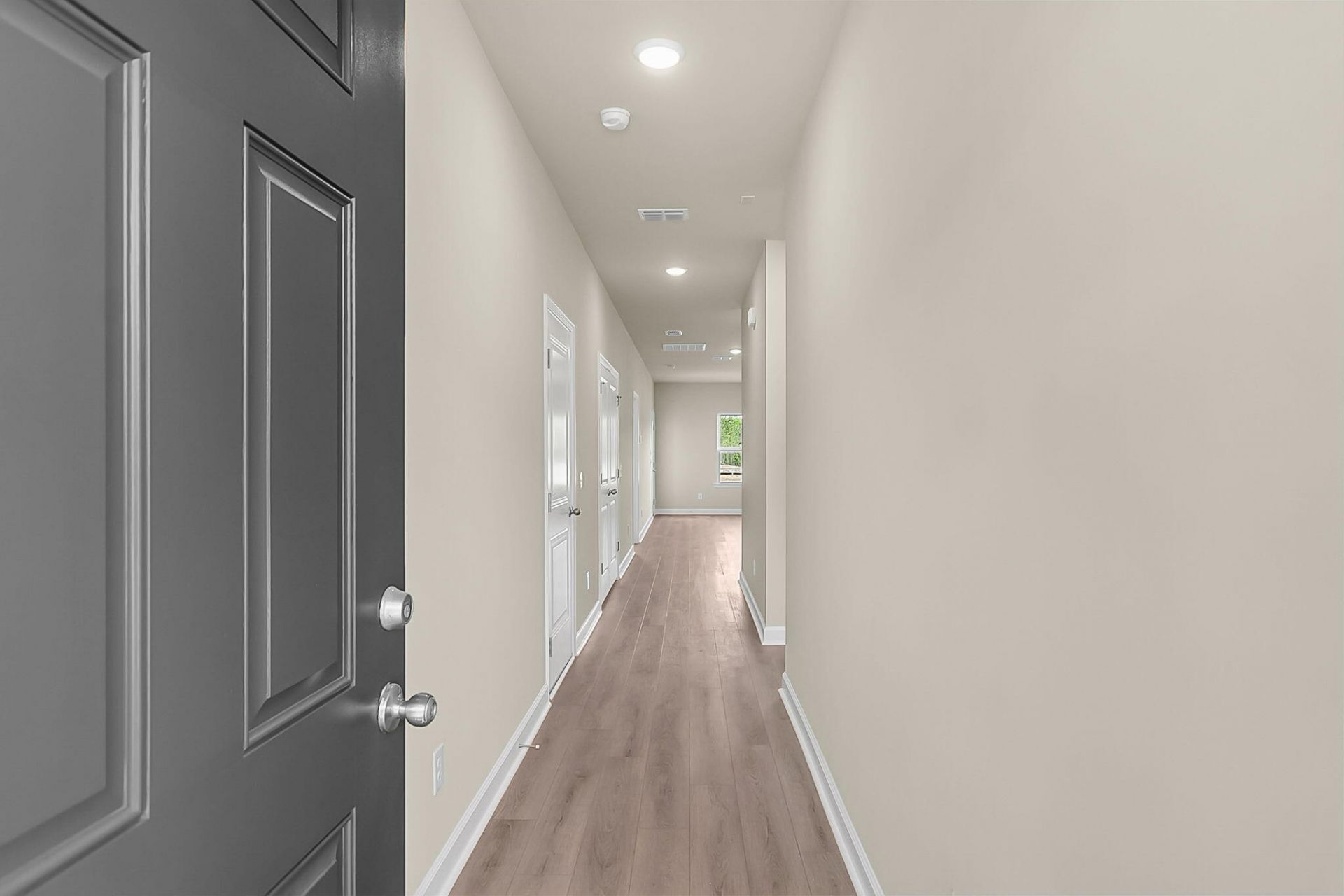 5085 Blackberry Lane Photo 10