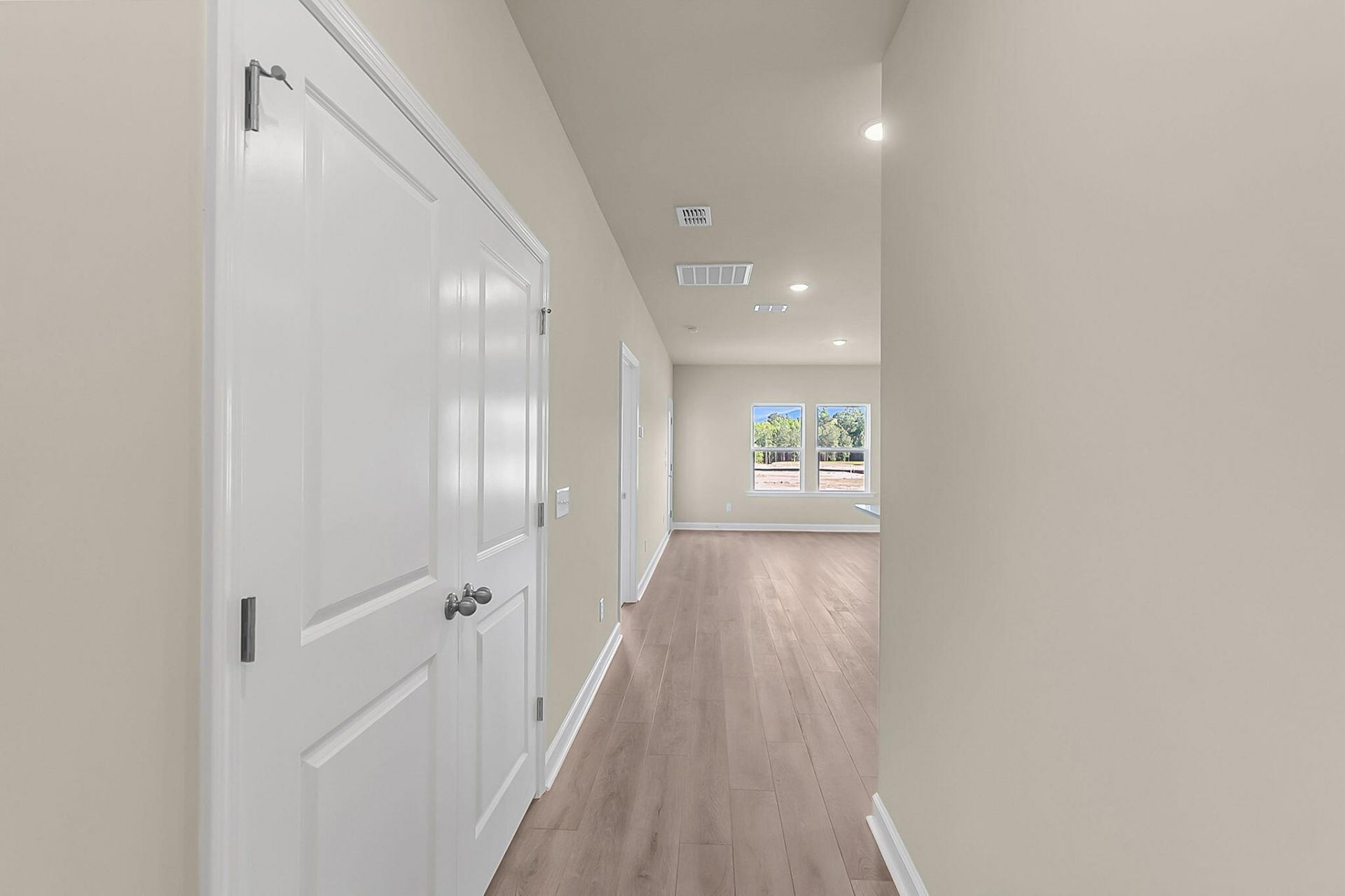 5085 Blackberry Lane Photo 17