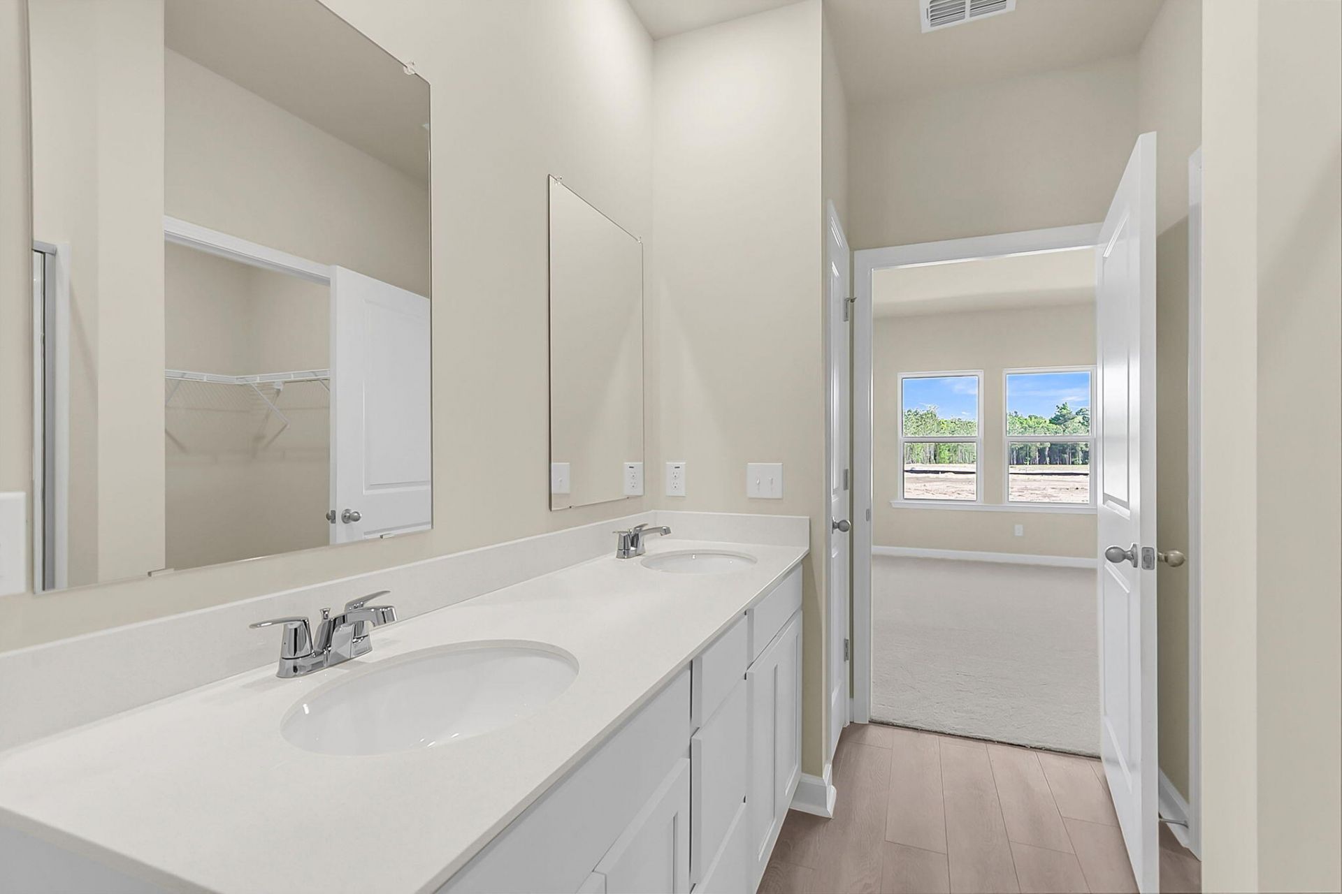 5085 Blackberry Lane Photo 30