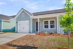 5085 Blackberry Lane photo 4