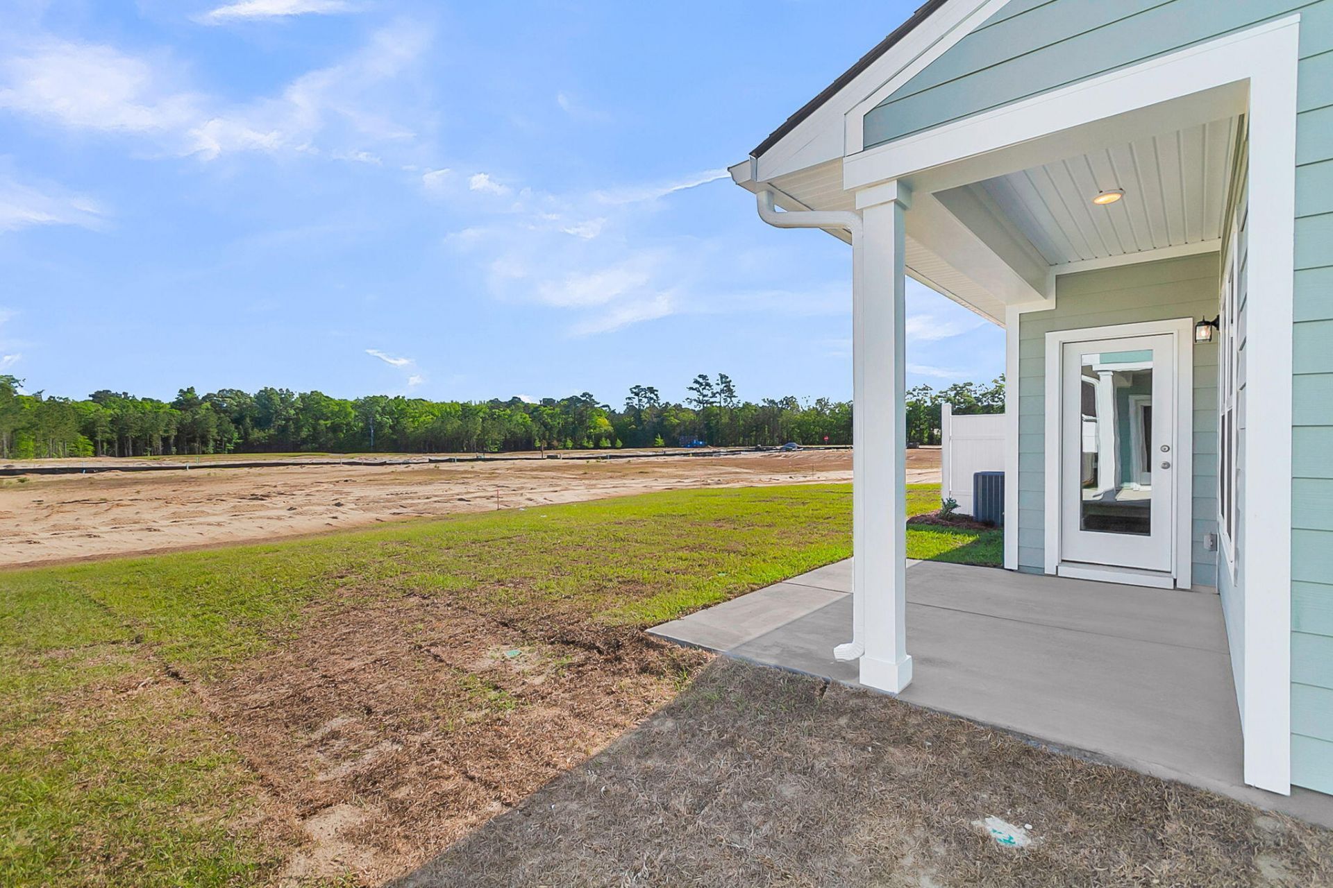 5085 Blackberry Lane Photo 6