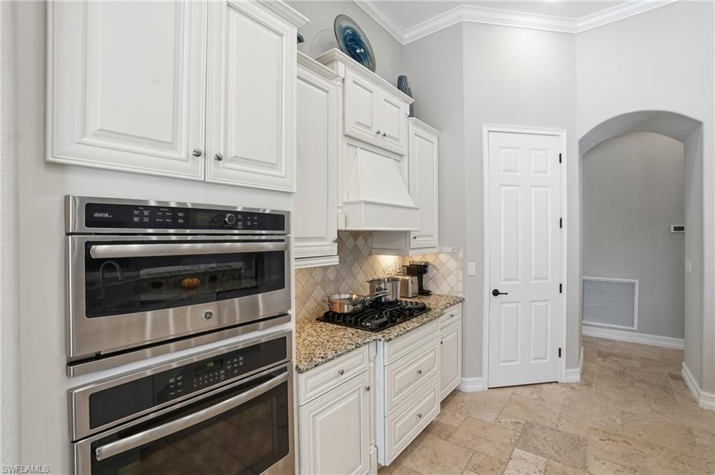 3328 Runaway Ln, Naples, FL 34114 Photo