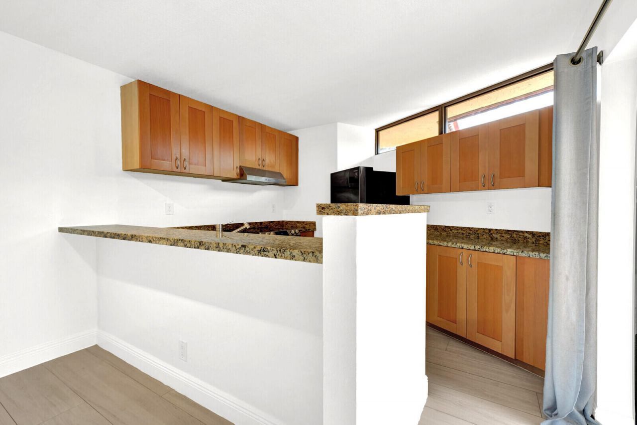 3878 Victoria Drive, West Palm Beach, FL 33406 Photo