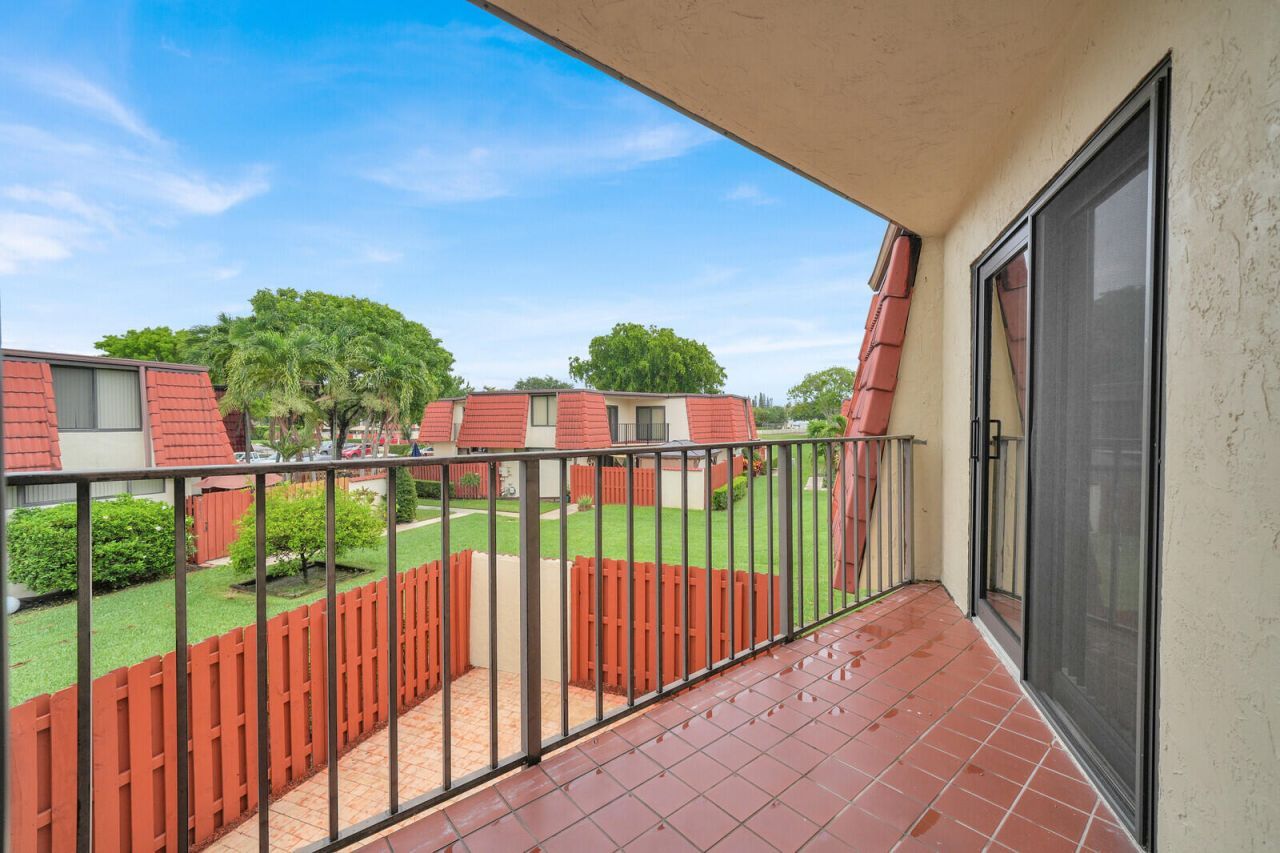 3878 Victoria Drive, West Palm Beach, FL 33406 Photo