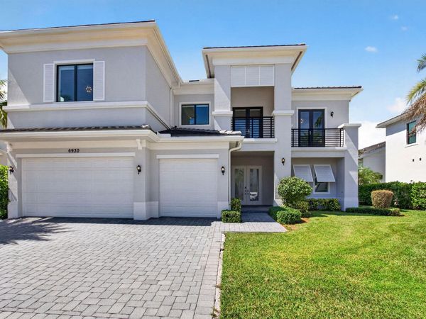 6930 NW 27th Avenue, Boca Raton, FL 33496