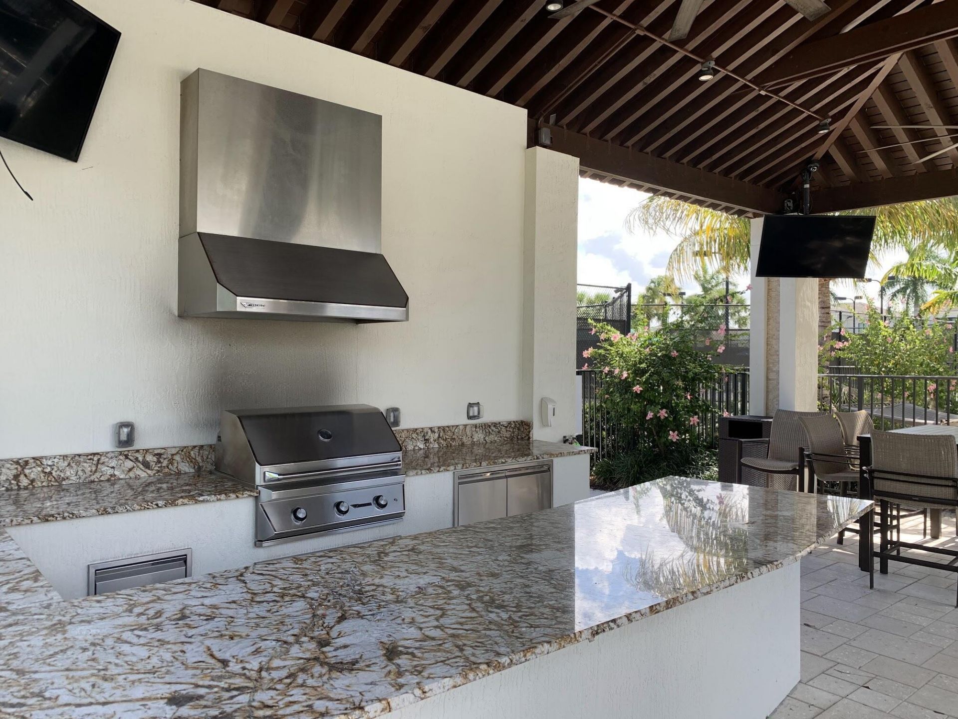 6930 NW 27th Avenue, Boca Raton, FL 33496 Photo