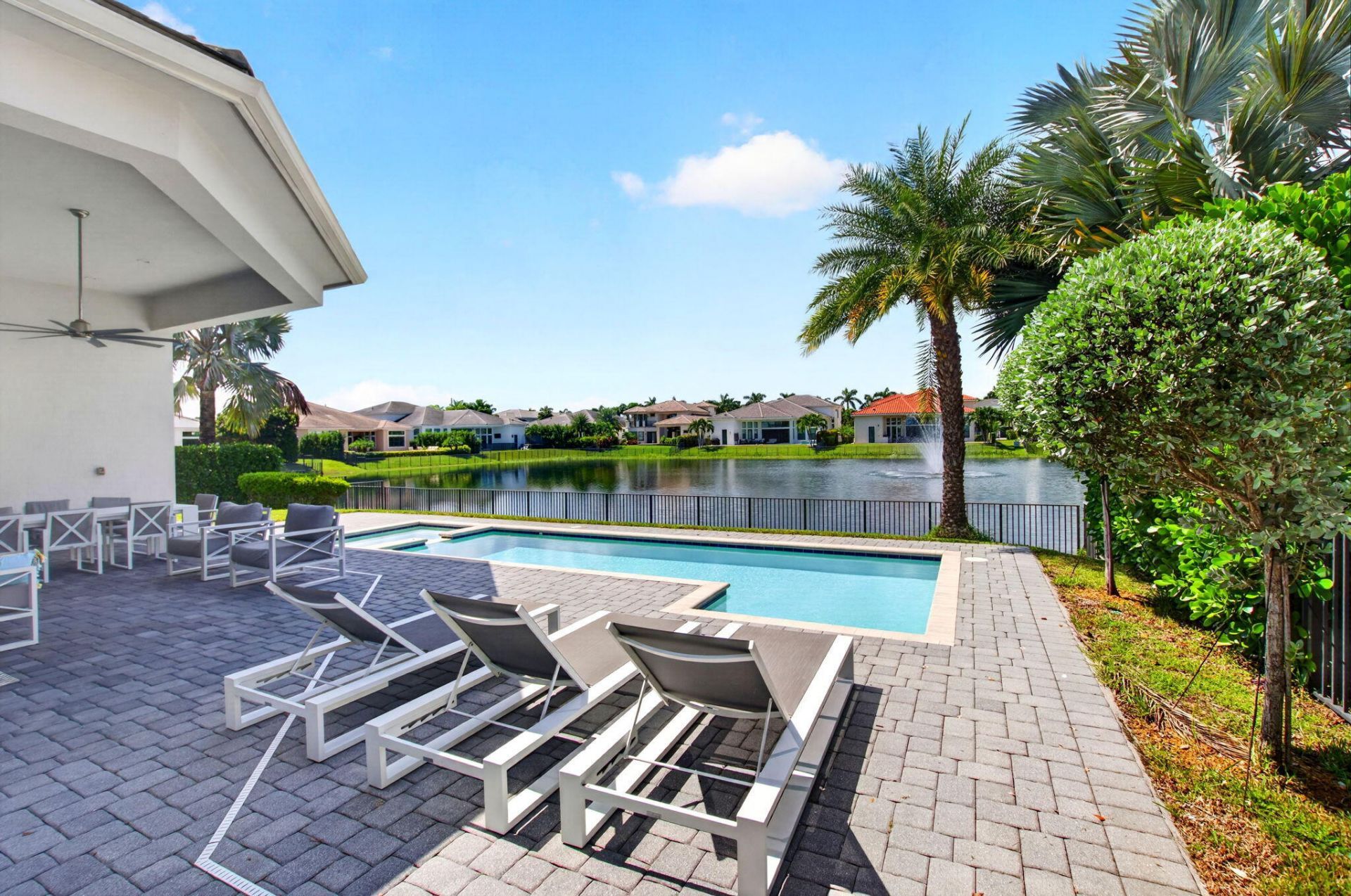 6930 NW 27th Avenue, Boca Raton, FL 33496 Photo
