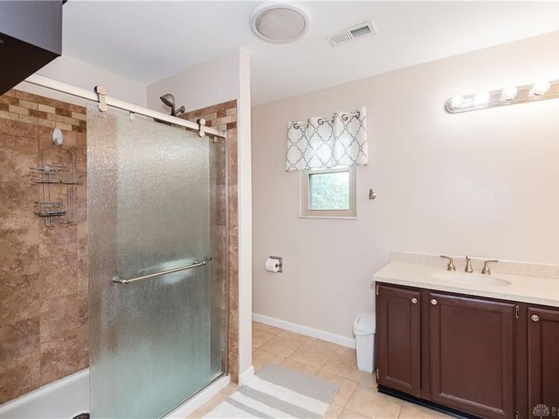 8686 Chauncy Place, Huber Heights, OH 45424 Photo 24