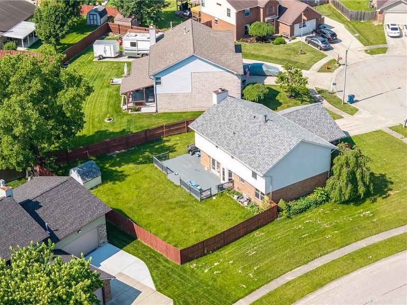 8686 Chauncy Place, Huber Heights, OH 45424 Photo 6