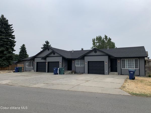 4428 N Crown AVE , Coeur d'Alene, ID 83815