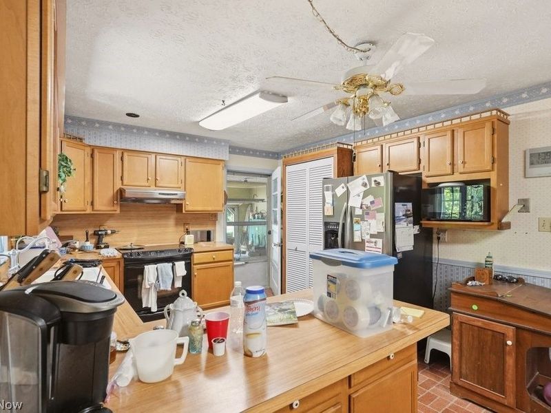 16203 Mock Road , Berlin Center, OH 44401 Photo 15