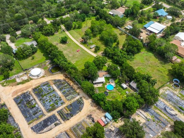 915 Penion DR, Austin, TX 78748