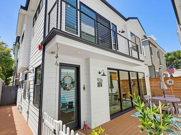 926 D Avenue, Coronado, CA 92118