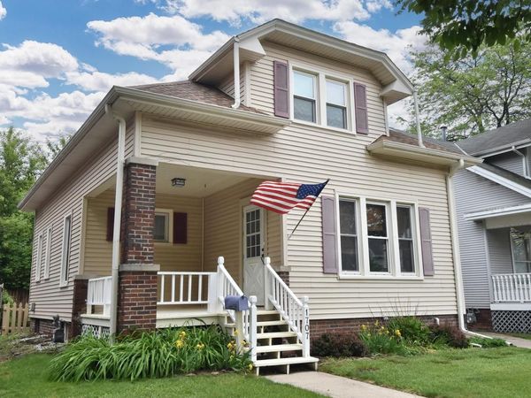 1707 Carlisle AVENUE, Racine, WI 53404